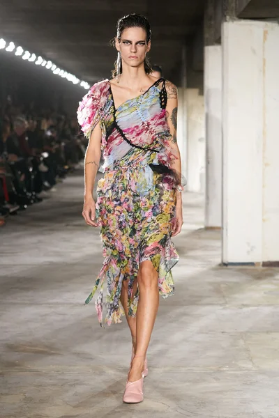Look 56